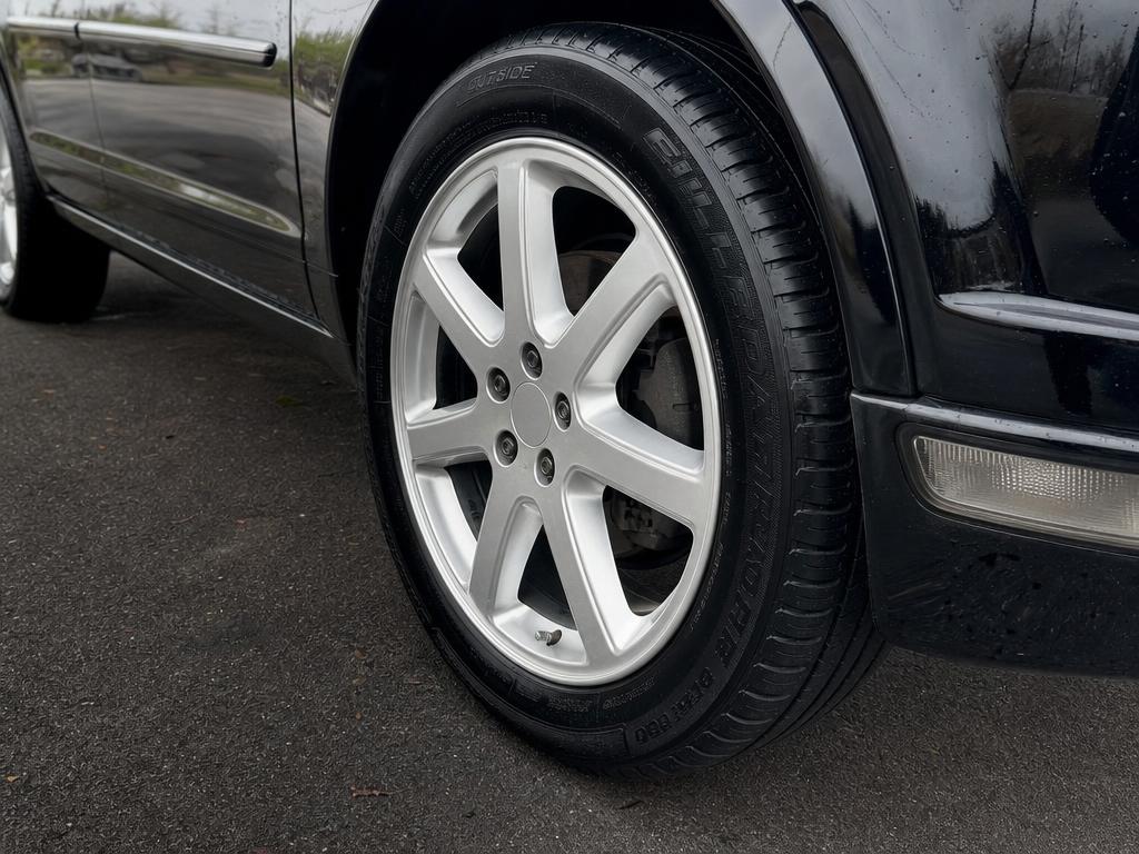Clean polished alloy wheels after detailing